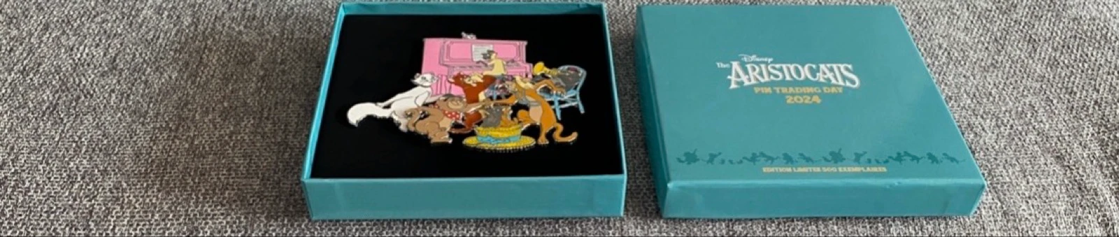 🌟 Disney – Los Aristogatos – Colección completa Pin Trading Day 2024 – Edición Limitada 500 ejemplares – Pins + Jumbo + Estuche – photo 3
